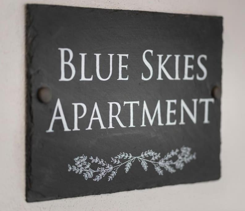Blue Skies Apartment - Harbour Views Торкі Екстер'єр фото